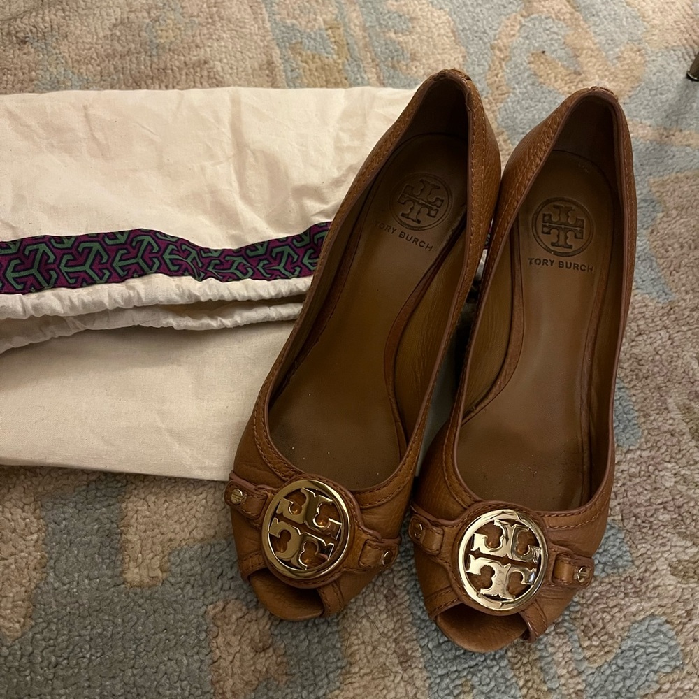 Tory Burch Amanda Wedges
